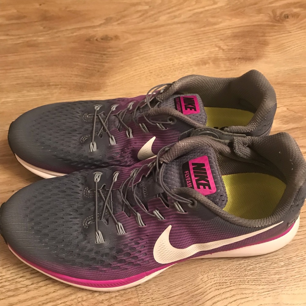 Nike Air Zoom Pegasus 34 Flyease Running